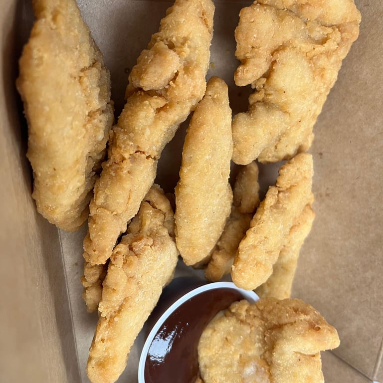 Crave-Worthy Chicken Tenders: A Crowd Favorite